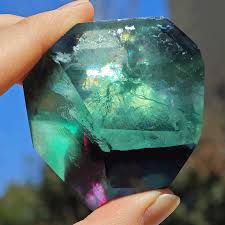 Genius Stone,” it brings order to chaos and helps the brain settle into clarity, calm, and flow.