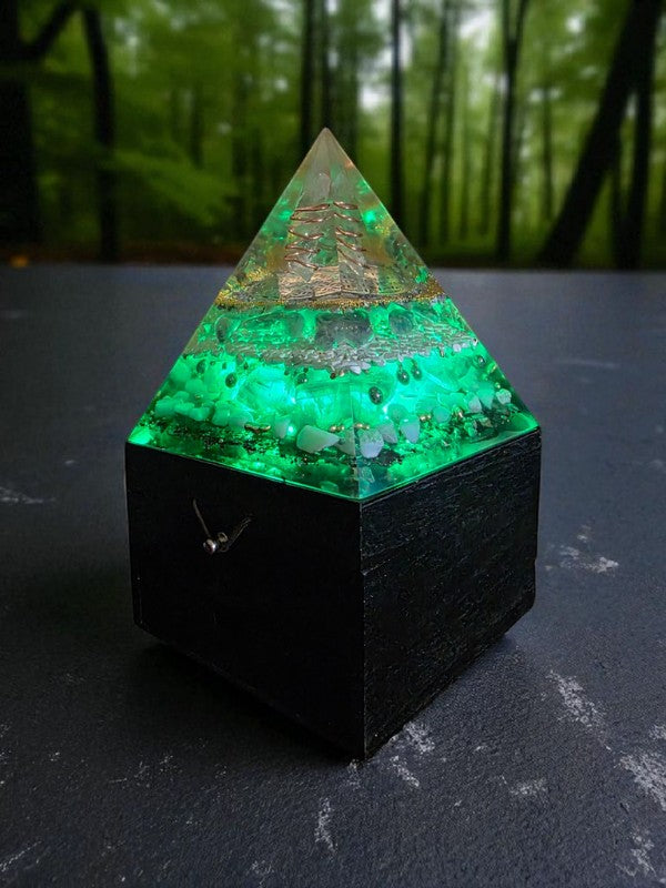 Soul Stone Designs Celestial Clarity Orgonite Lamp with green glow, clear quartz, lepidolite, fluorite, howlite, blue calcite, and copper flower of life.