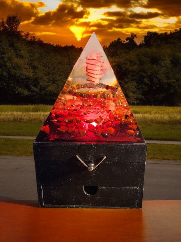 Solar Radiance orgonite lamp